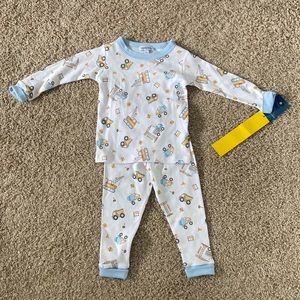 Magnolia baby pajamas set